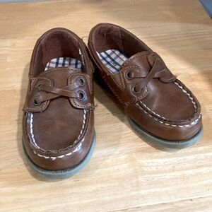 Carter’s Brown Loafer Dress Shoes - Boys 8M - GUC